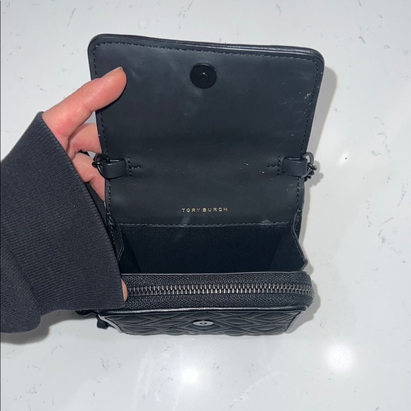 Tory Burch Black Quilted Crossbody Bag - Picture 3 of 4